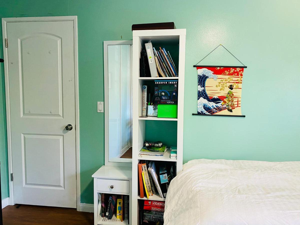 Costa Mesa Homestay - Private Rooms With 2 Shared Baths And Hosts Onsite Екстериор снимка